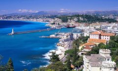 如何做一名優(yōu)秀的法語(yǔ)翻譯人員？